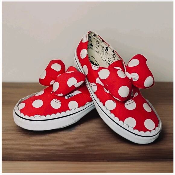 Rare Disney x Vans Authentic Gore Minnie Red Bow Women’s 11 / Men’s 9.5 EUC - Picture 1 of 9